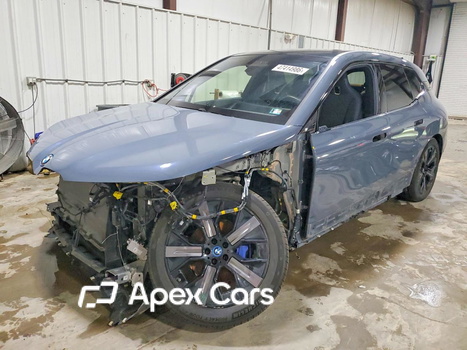 BMW iX 2024 - Image 1 of 14