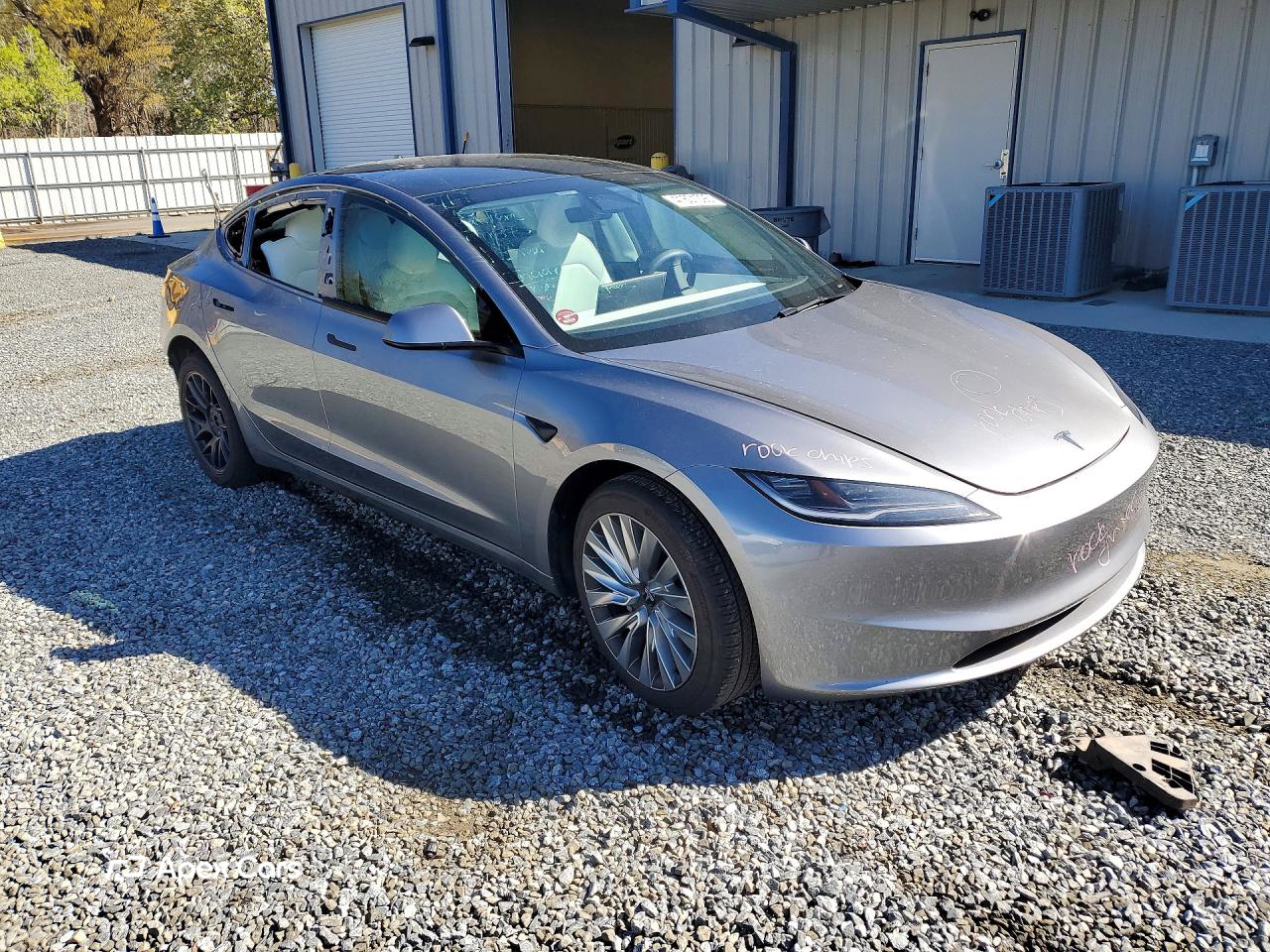 Tesla Model 3 2025