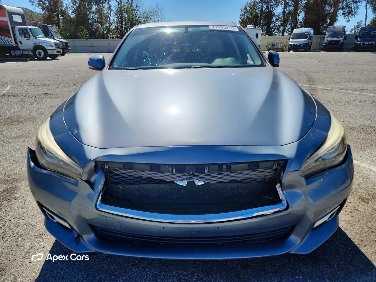 Infiniti Q50 2015