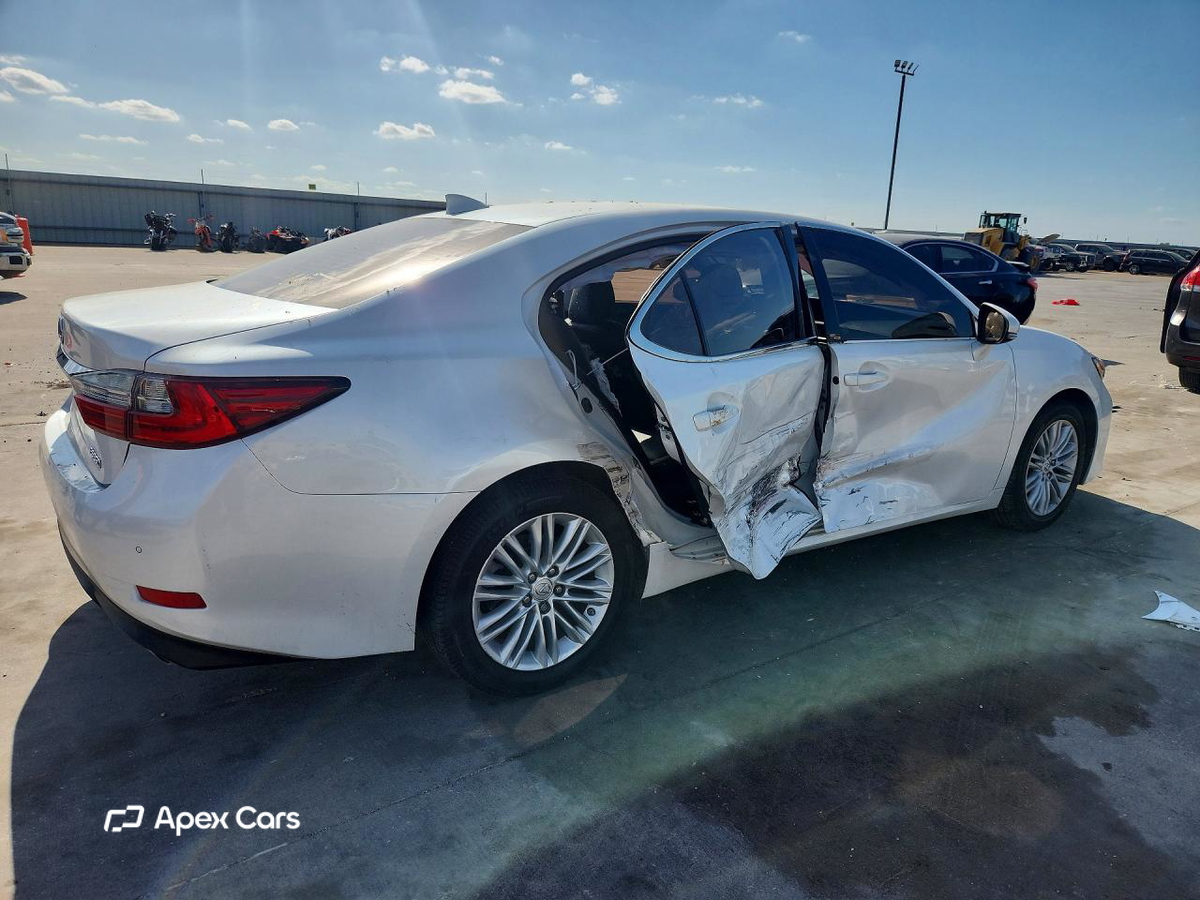 Lexus ES 2017