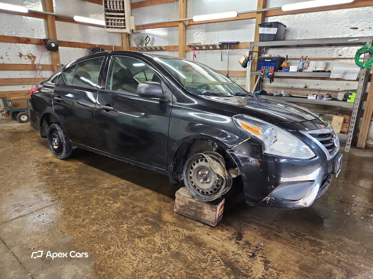 Nissan Versa 2015