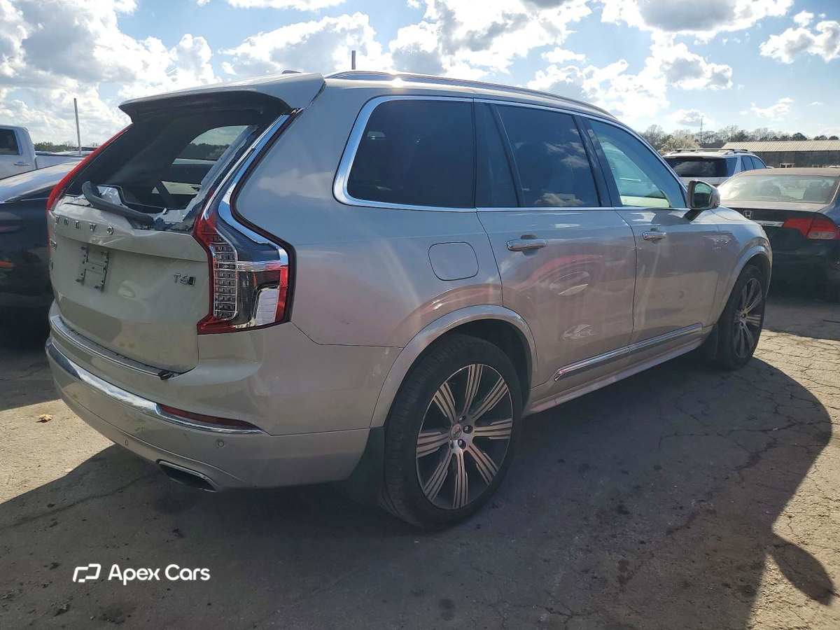 Volvo XC90 2021