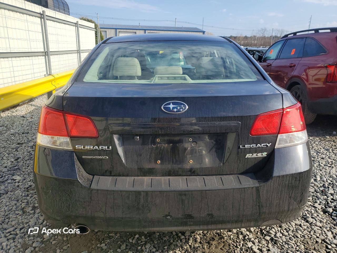 Subaru Legacy 2013