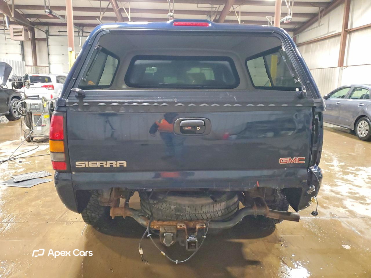 GMC Sierra 2005