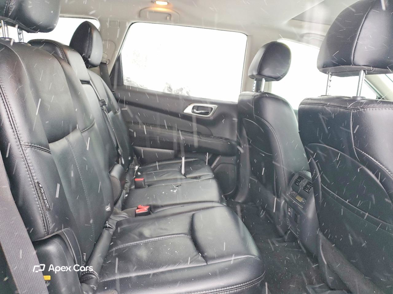 Nissan Pathfinder 2018