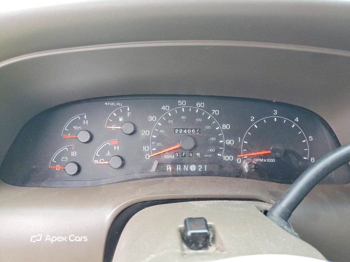 Ford Excursion 2000