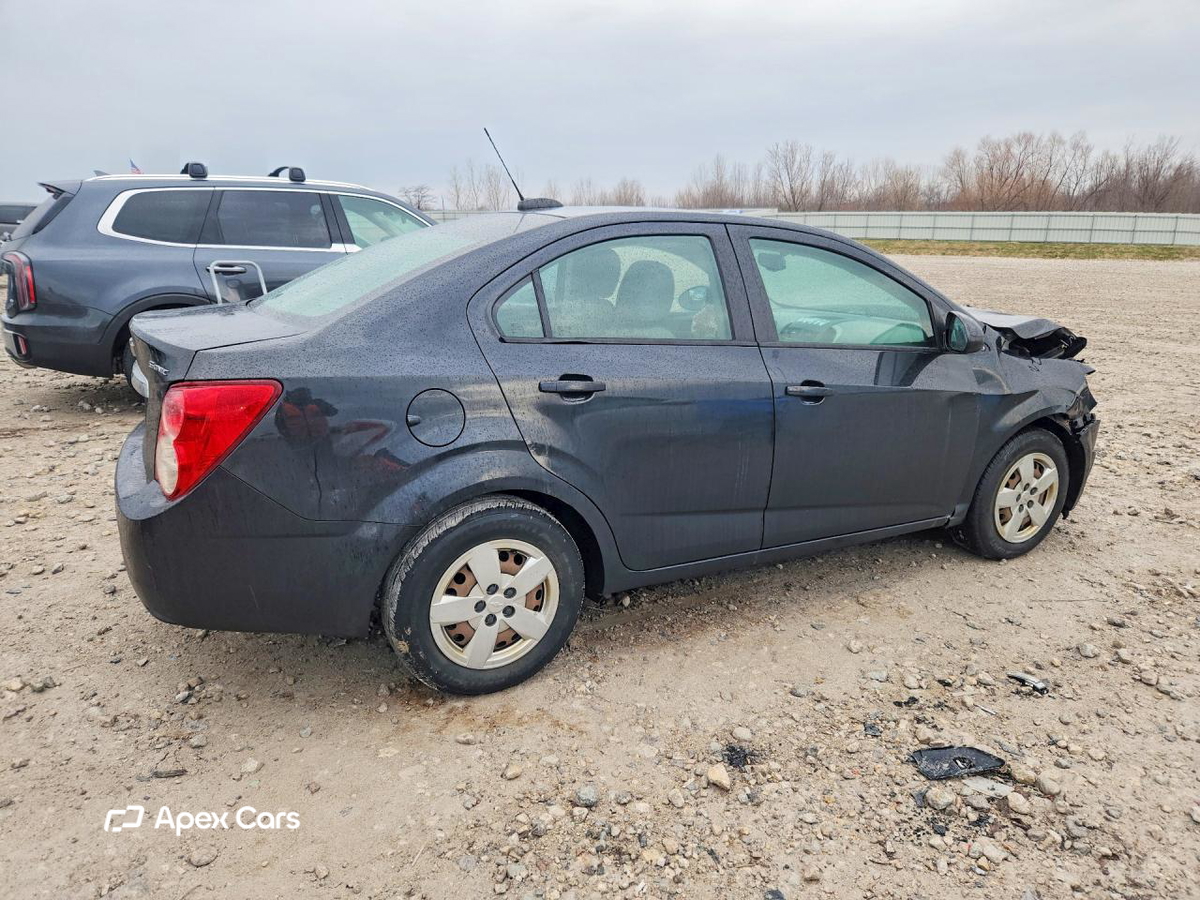 Chevrolet Sonic 2015