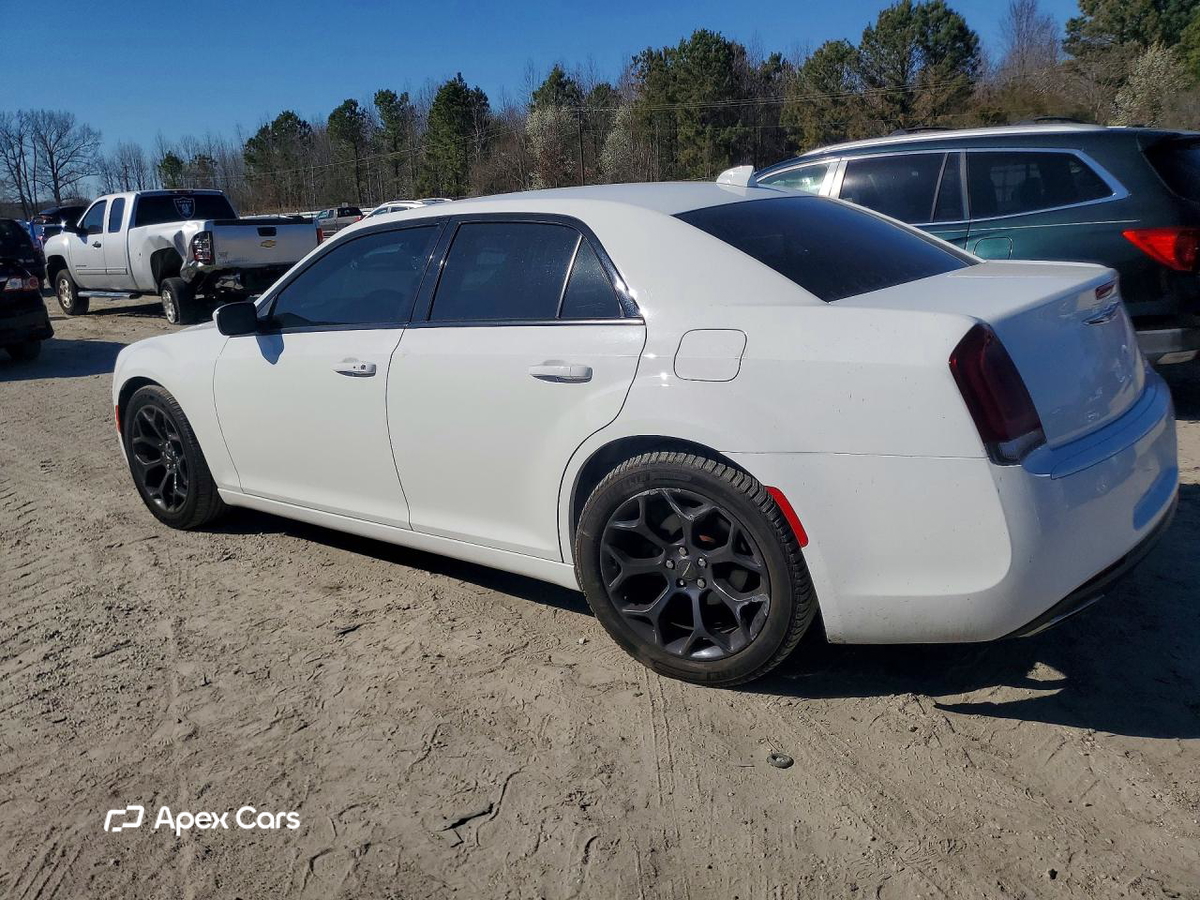 Chrysler 300 2019