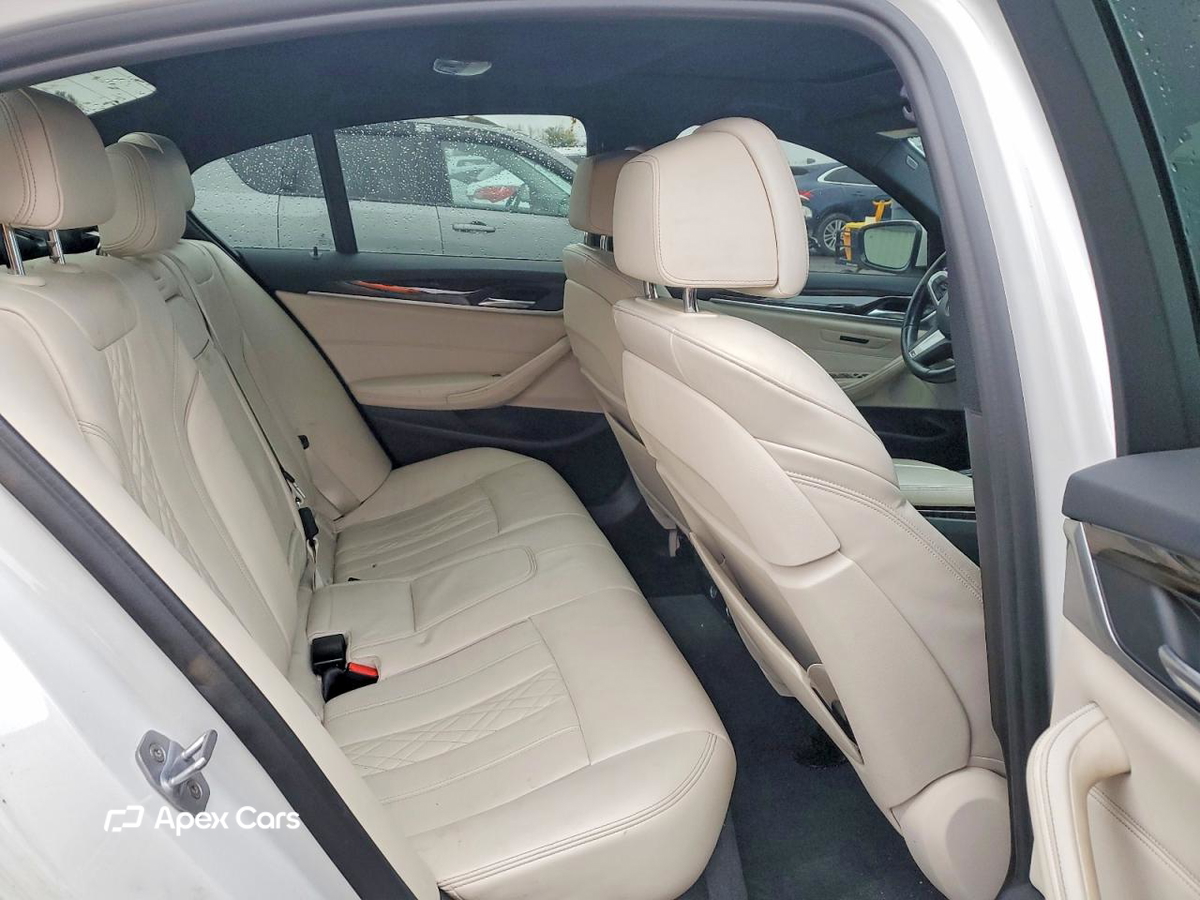 BMW Series 5 2019