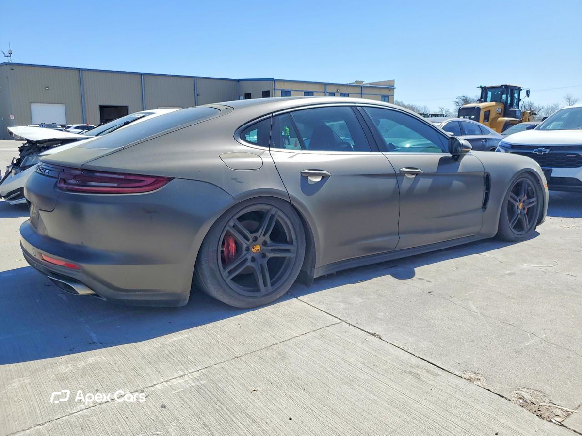 Porsche Panamera 2017