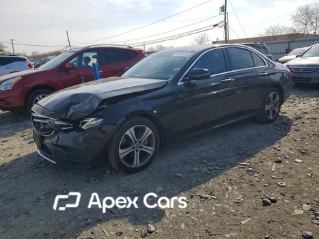 Mercedes-Benz E-klasse 2019 - Image 1 of 12