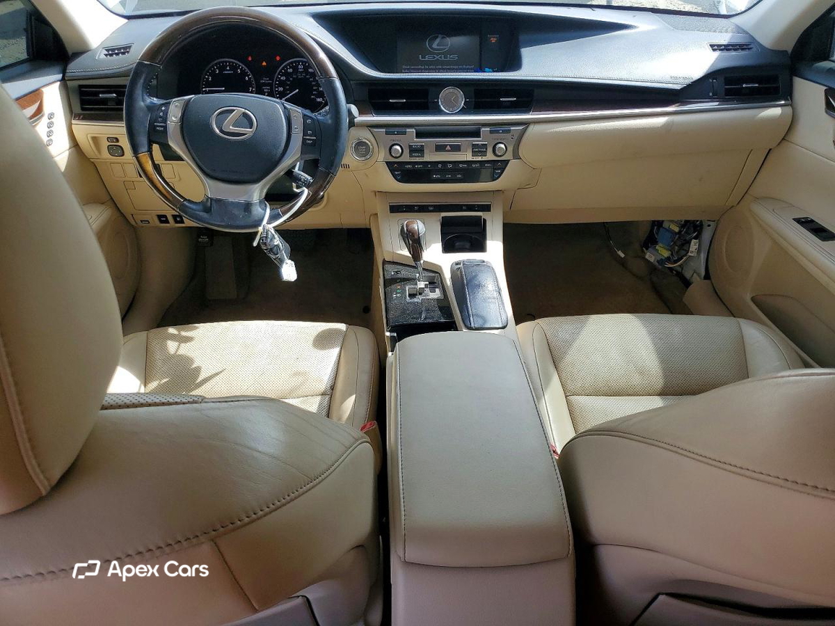 Lexus ES 2015