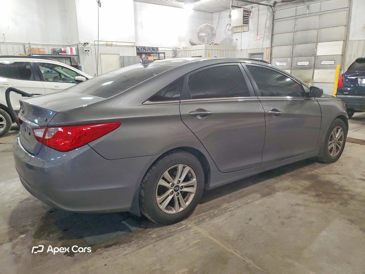 Hyundai Sonata 2013