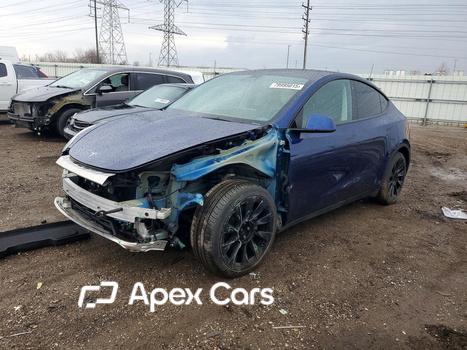 Tesla Model Y 2021 - Image 1 of 14