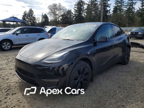 Tesla Model Y 2025 - Image 1 of 14