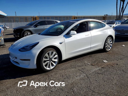 Tesla Model 3 2019 - Image 1 of 13