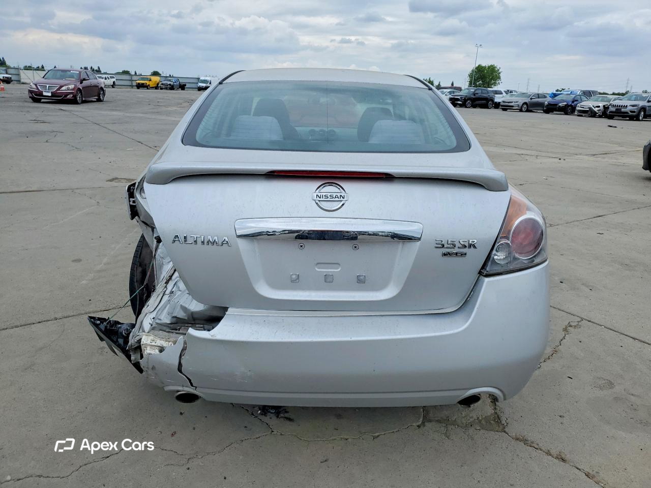 Nissan Altima 2011