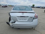 Nissan Altima 2011