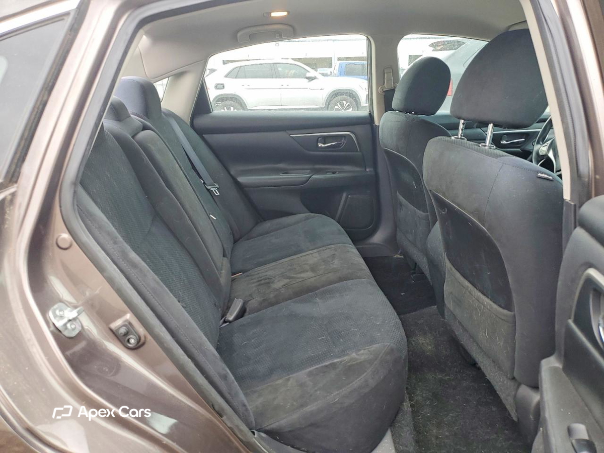 Nissan Altima 2015