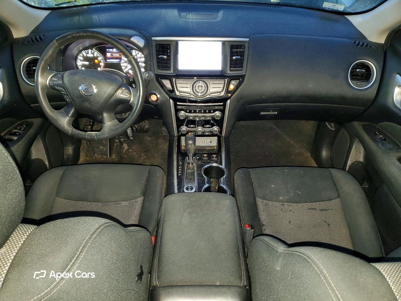 Nissan Pathfinder 2017