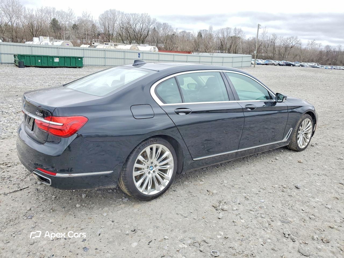 BMW Series 7 2016