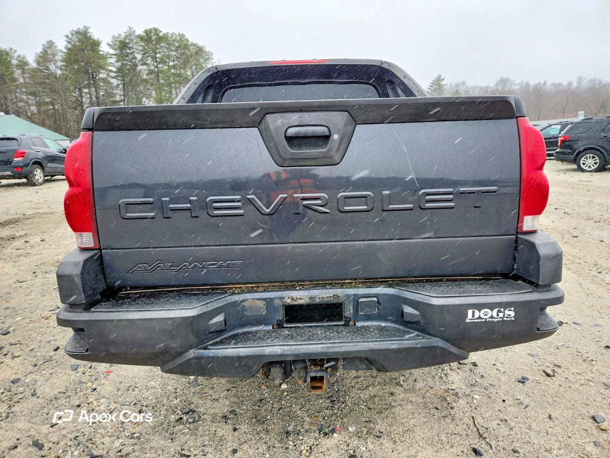 Chevrolet Avalanche 2004
