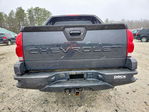 Chevrolet Avalanche 2004