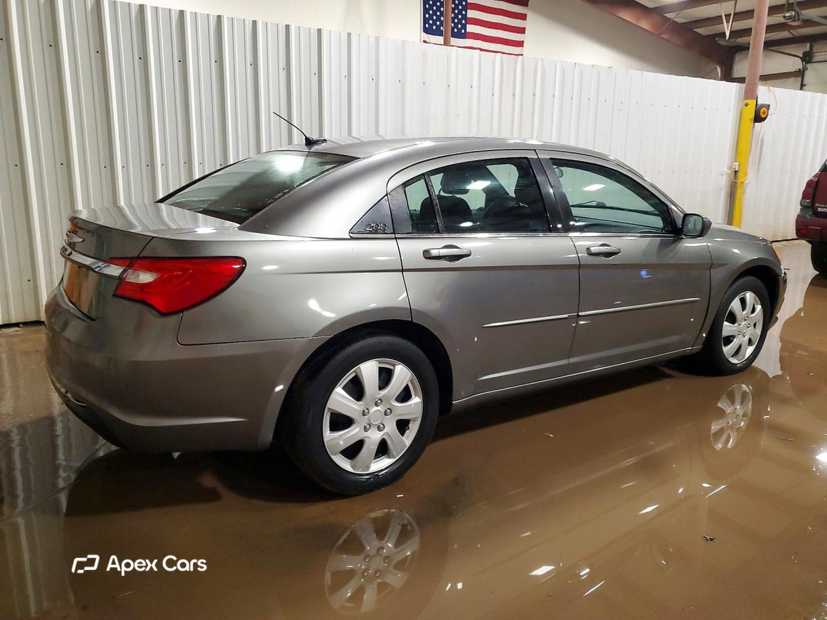 Chrysler 200 2012