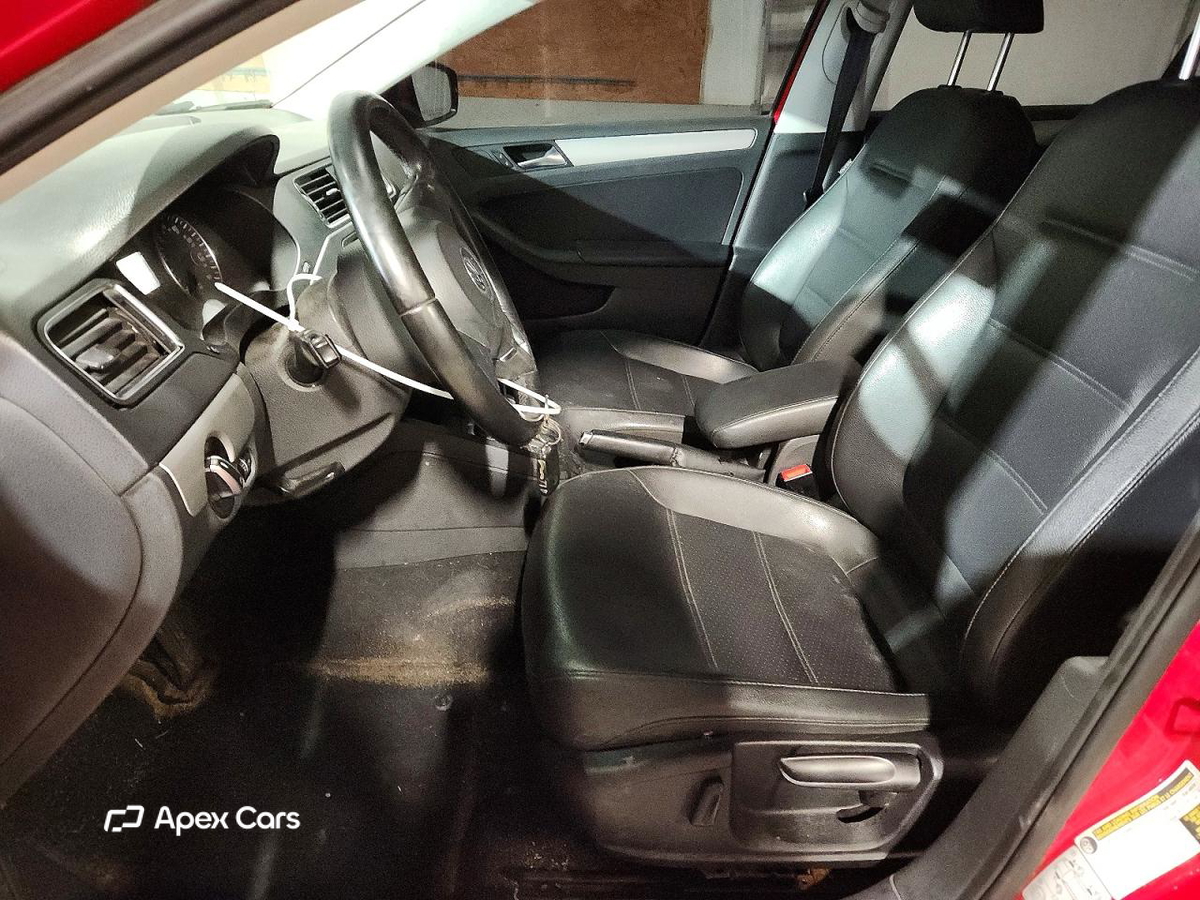 Volkswagen Jetta 2013