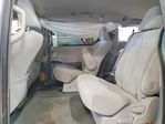 Toyota Sienna 2011
