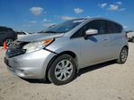 Nissan Versa 2015
