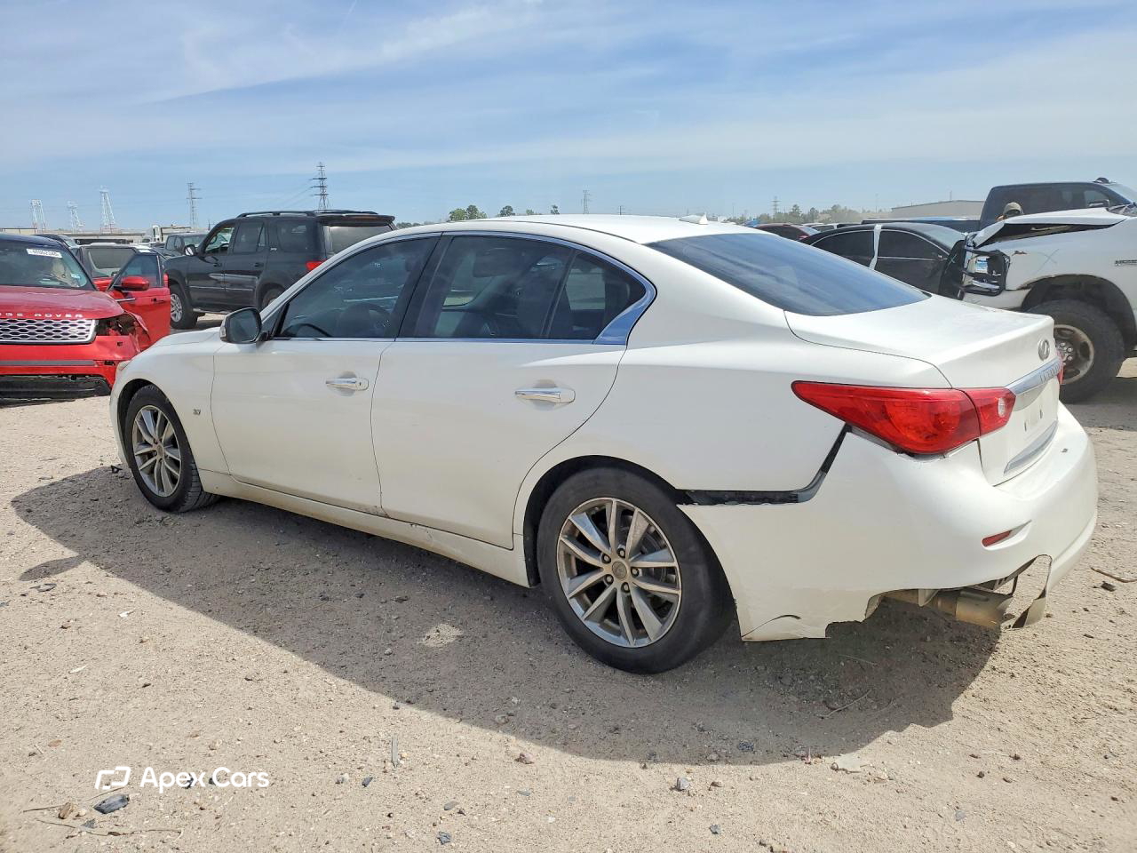 Infiniti Q50 2015
