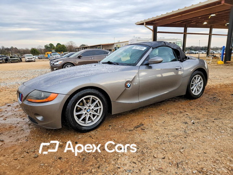 BMW Z4 2004 - Image 1 of 12