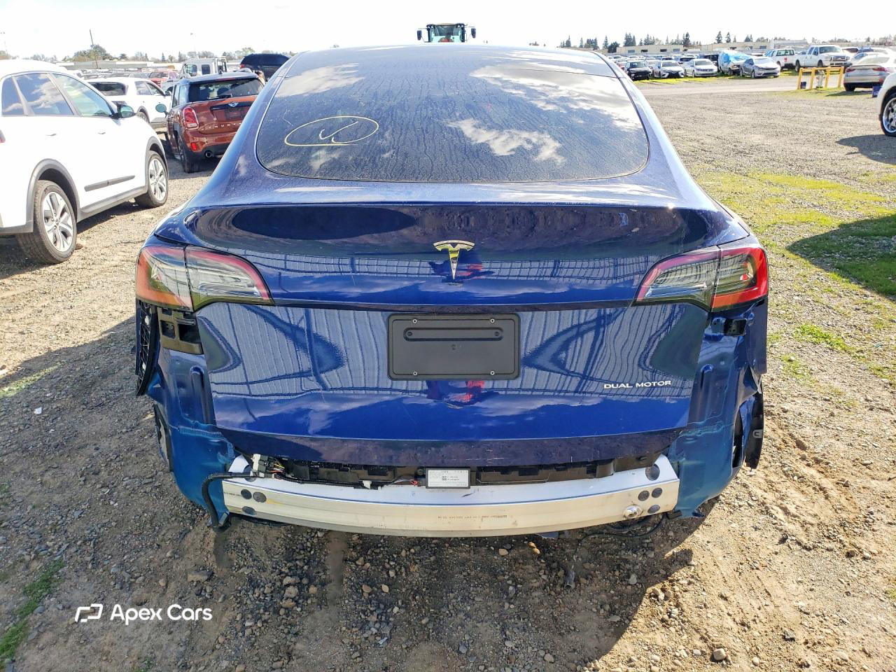 Tesla Model Y 2022
