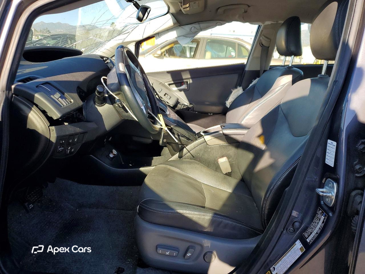 Toyota Prius 2012