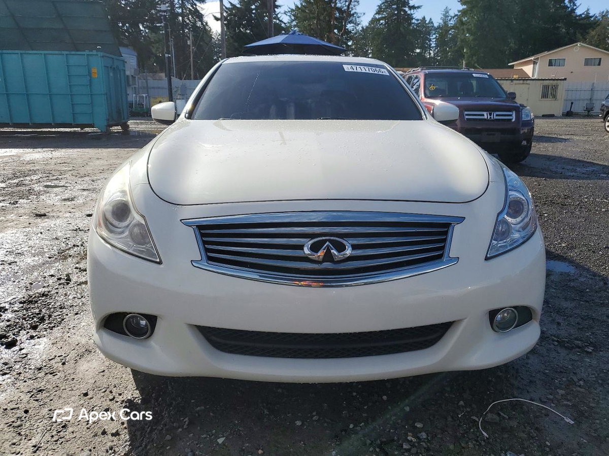 Infiniti G 2012