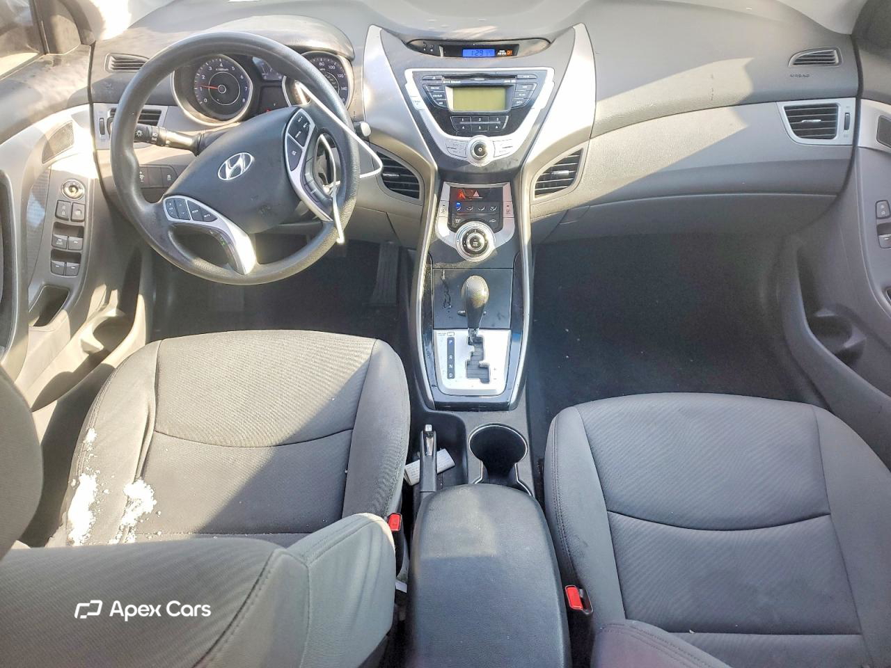 Hyundai Elantra 2012