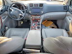 Toyota Highlander 2011
