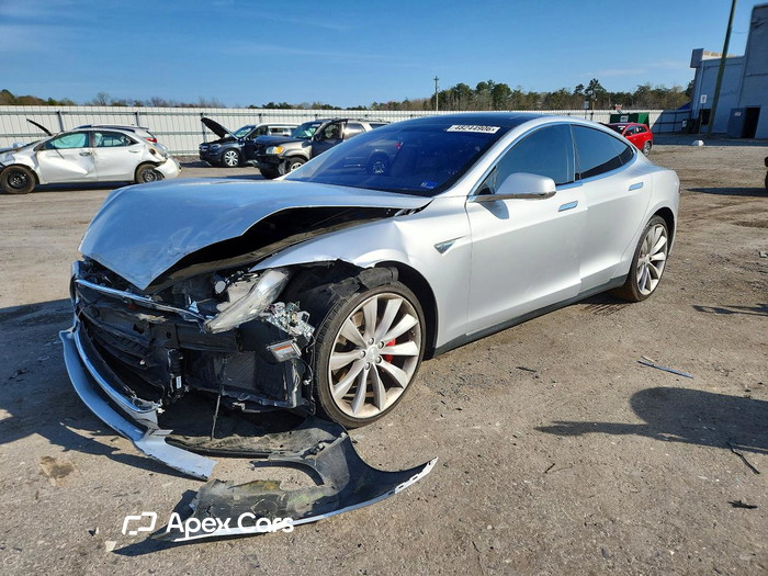 2014 Tesla Model S - Image 1 of 5