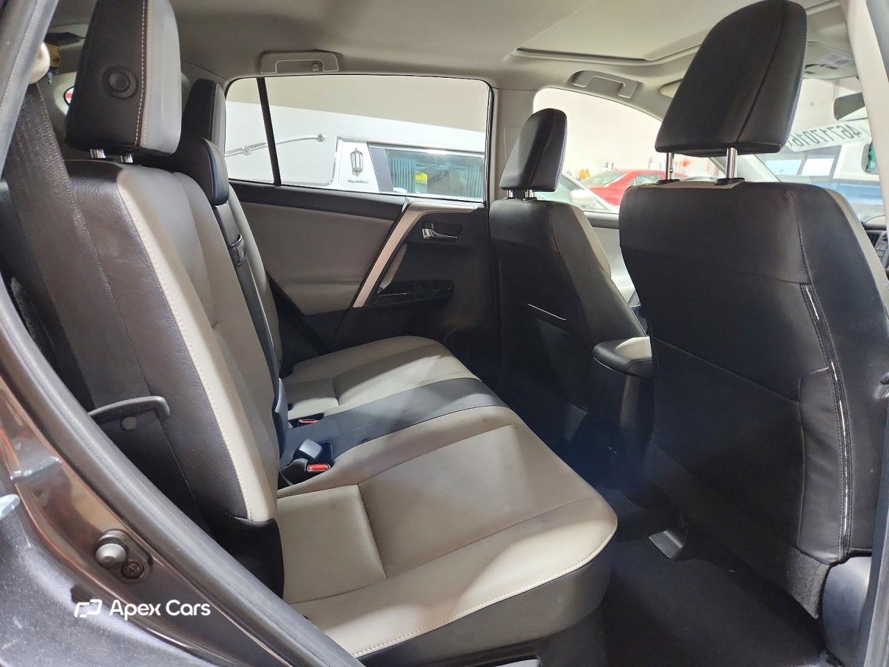 Toyota RAV 4 2016