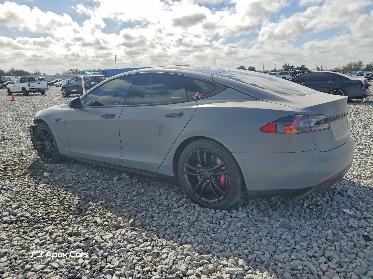 Tesla Model S 2016