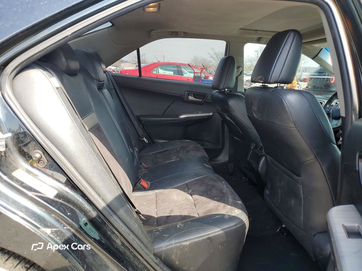 Toyota Camry 2012