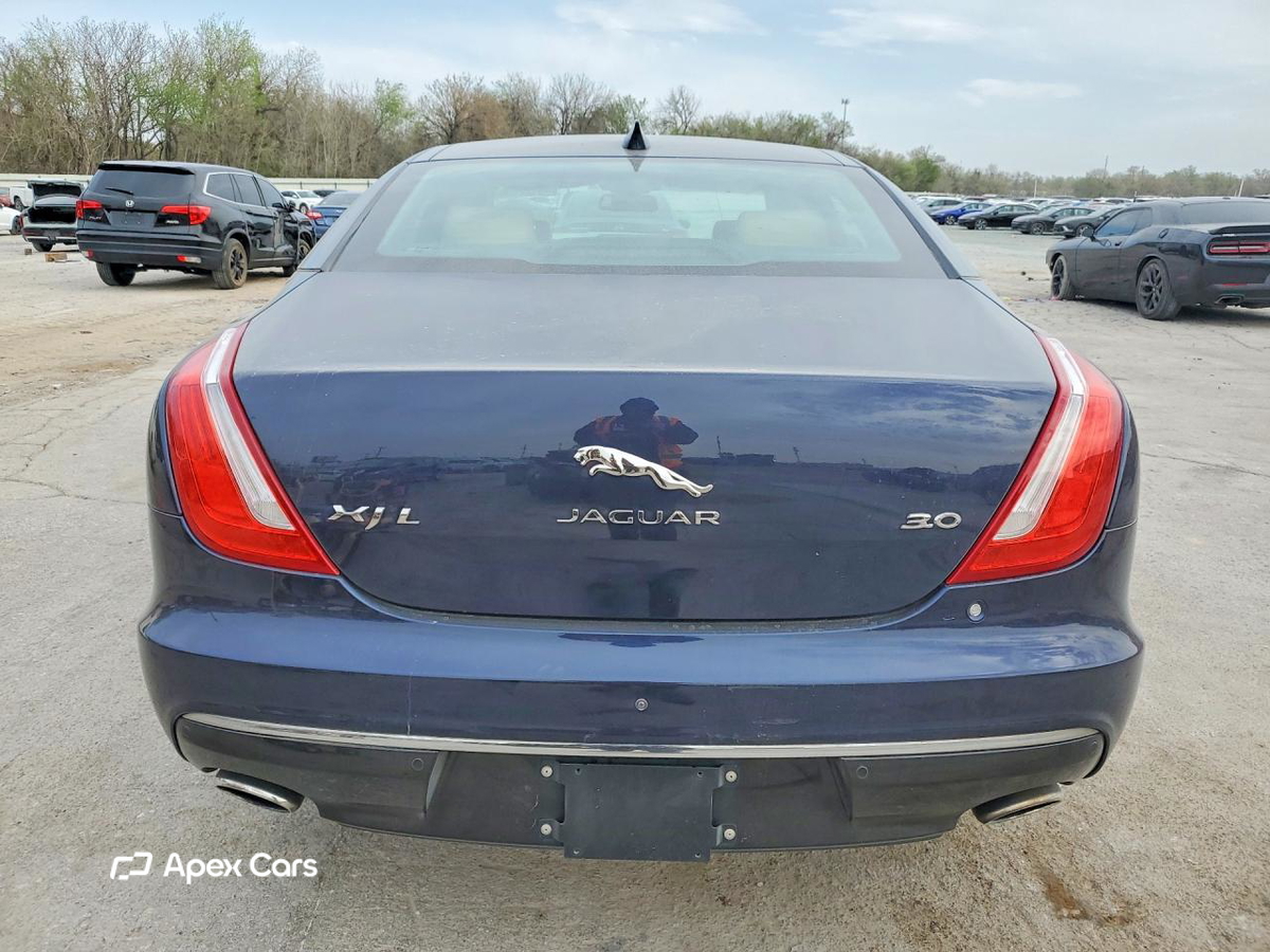Jaguar XJ 2016