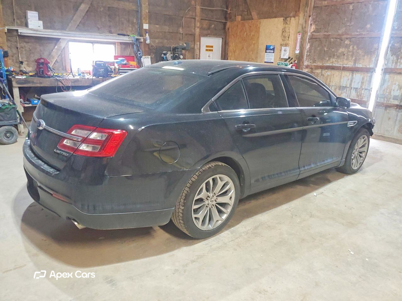 Ford Taurus 2014