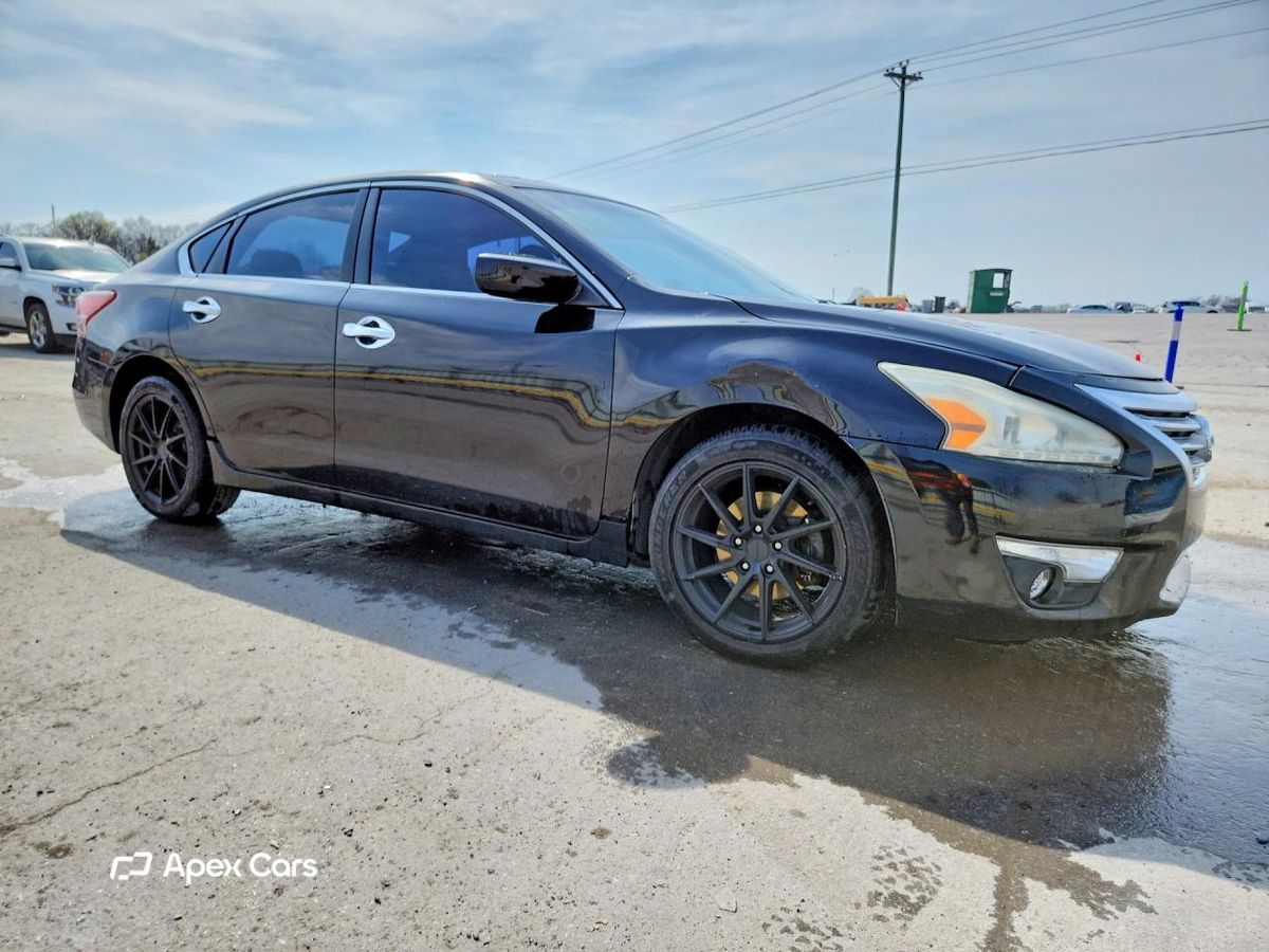 Nissan Altima 2013