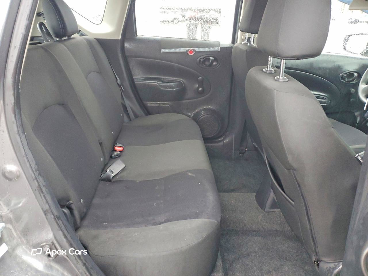 Nissan Versa 2016
