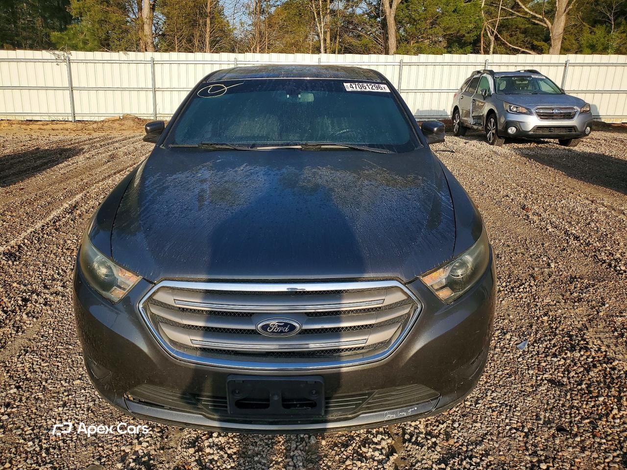 Ford Taurus 2015