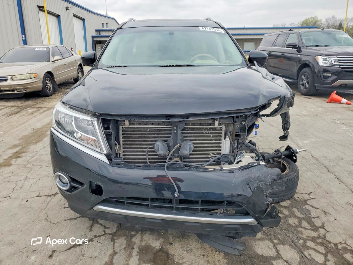 Nissan Pathfinder 2014