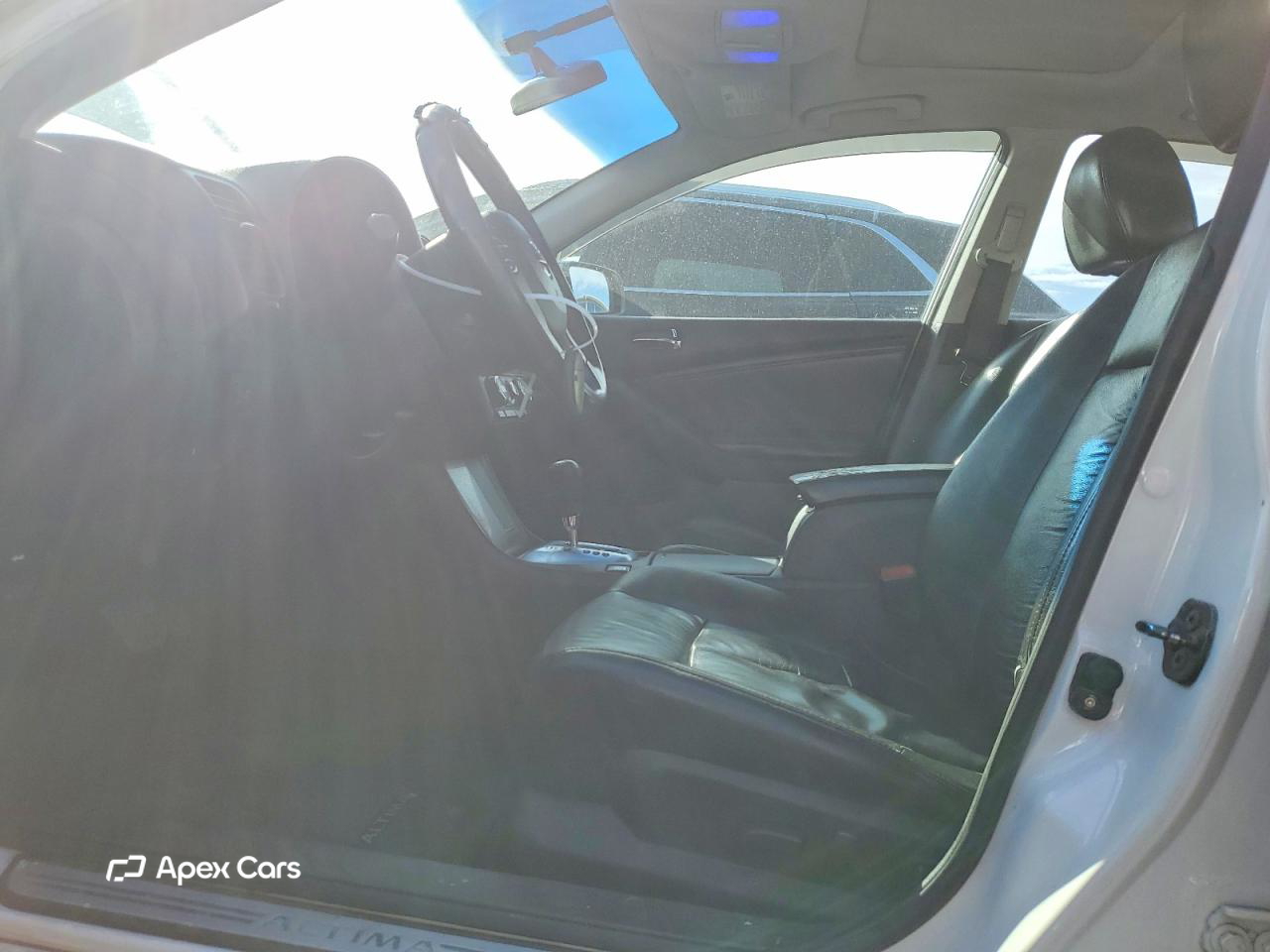 Nissan Altima 2010