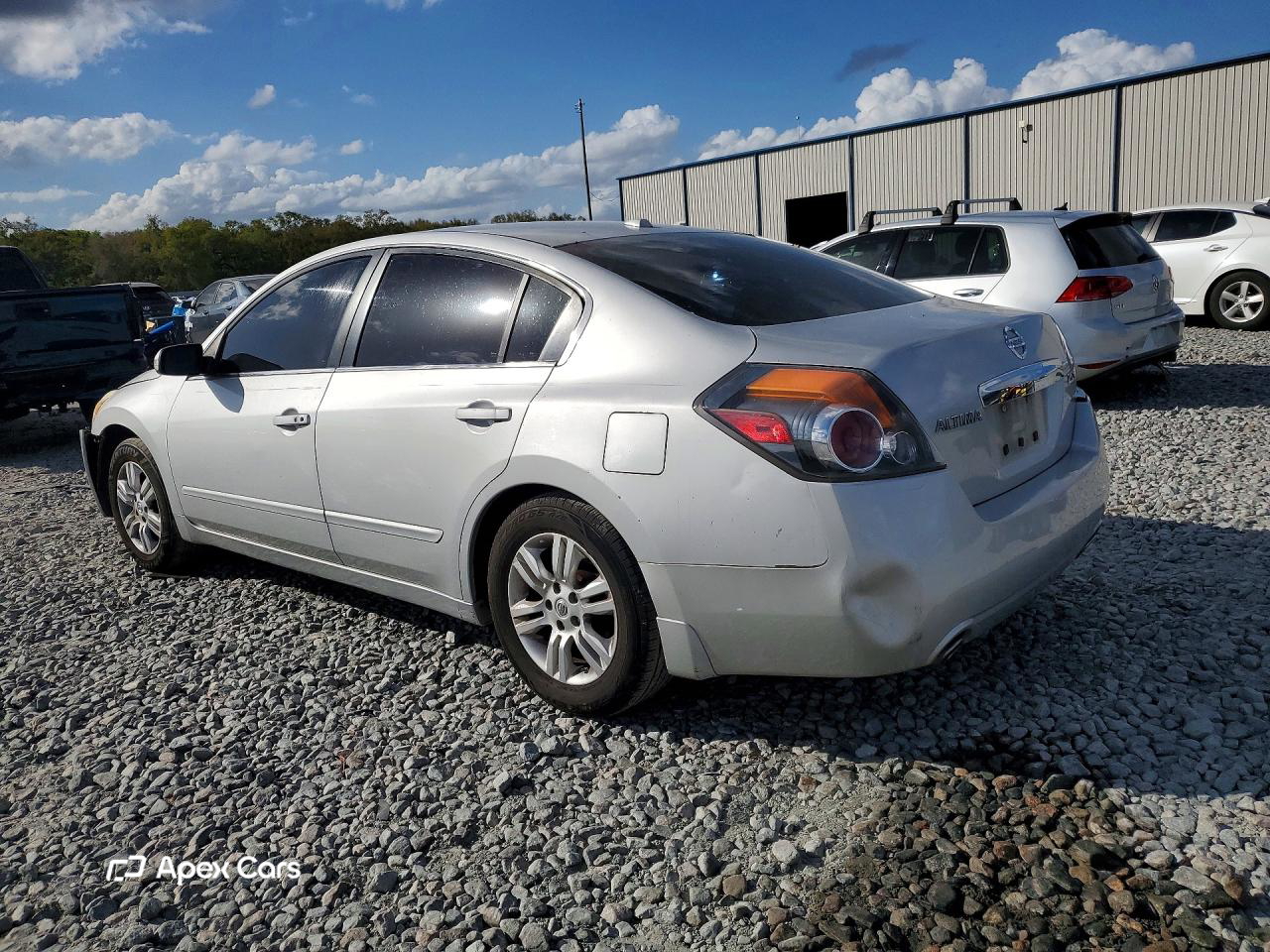 Nissan Altima 2011